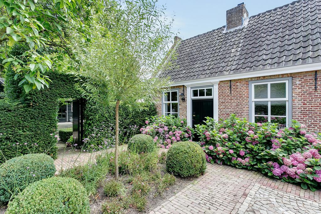 Van Gogh Cottage Nuenen Rum bild
